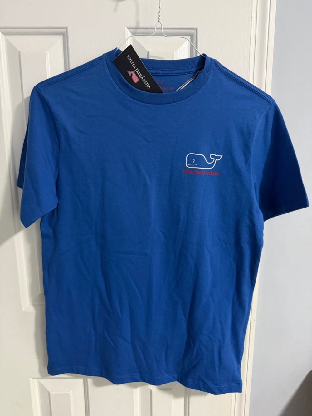 Vineyard Vines Men’s Short Sleeve Whale Tee in Royal Blue new with tags!!!!!!
